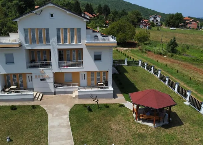 Kruna 公寓 索科矿泉村