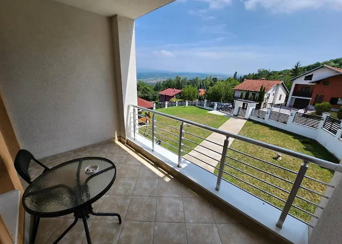 Kruna * 索科矿泉村