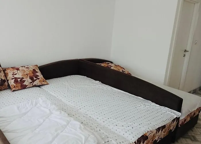 Kruna * 索科矿泉村